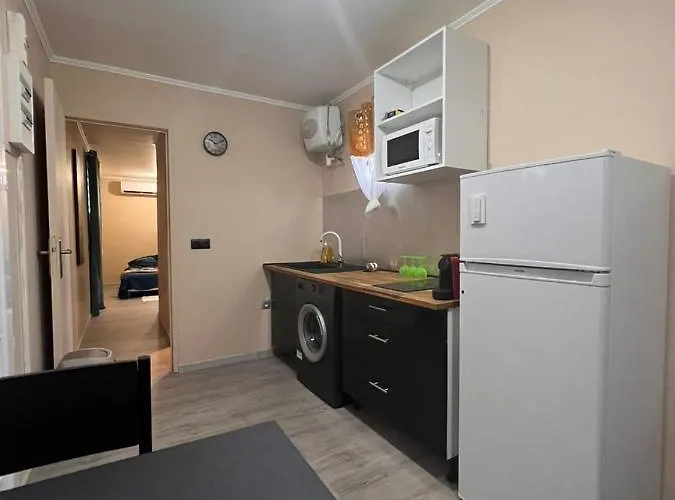 Logements En Pleine Nature, A 15Min Du Centre Ville - Studio Ou T2